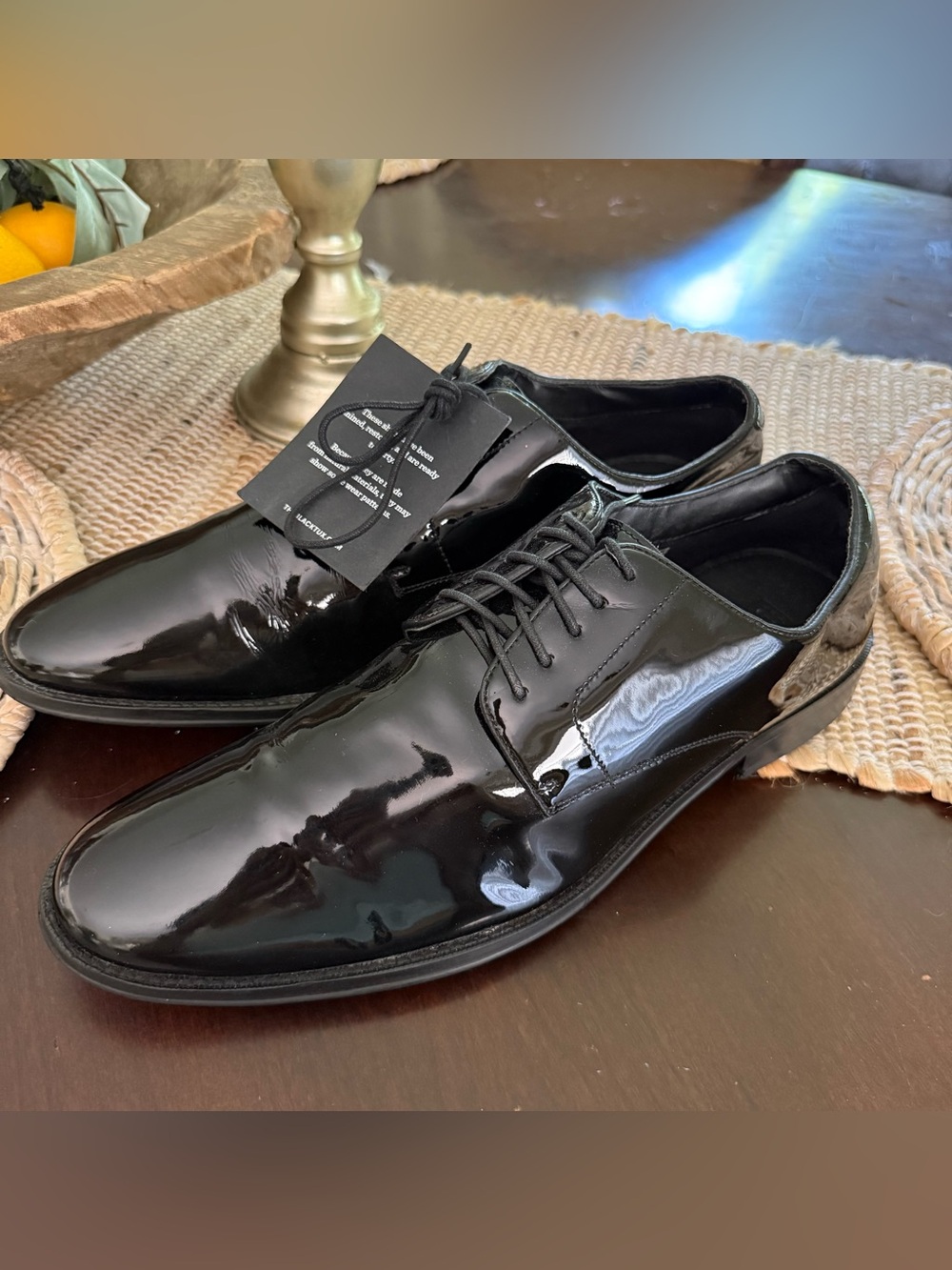 The Blk Tux Men’s Tuxedo patent shows